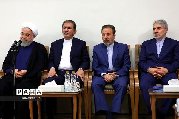 دیدار رئیس‌جمهوری و اعضای هیئت دولت با رهبر معظم انقلاب