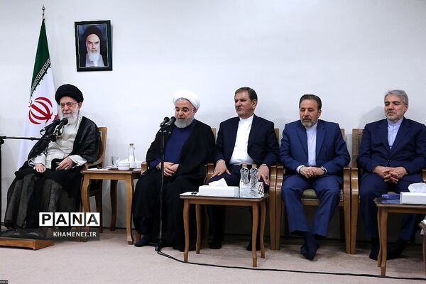 دیدار رئیس‌جمهوری و اعضای هیئت دولت با رهبر معظم انقلاب
