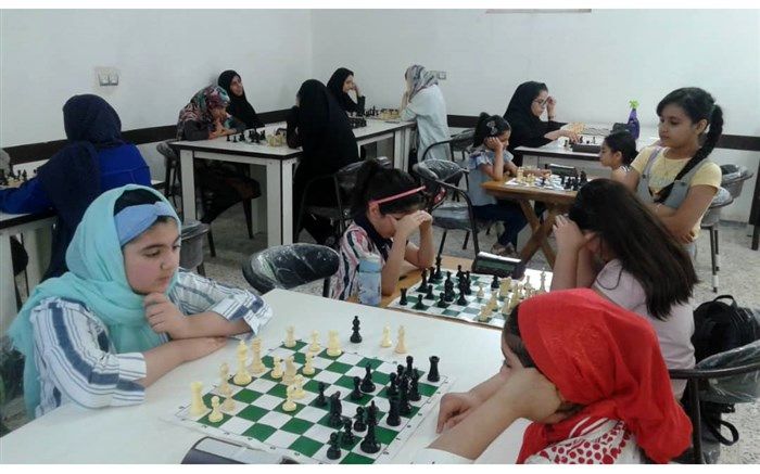 برگزاری مسابقات شطرنج (بانوان) به مناسبت فرهنگ غدیر در شهرستان امیدیه