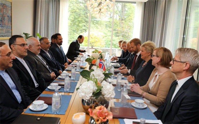 رایزنی ظریف و نخست وزیر نروژ