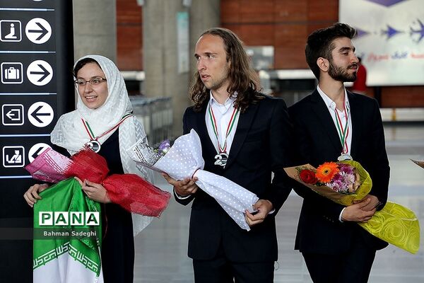 استقبال از مدال‌آوران تیم ملی المپیاد نجوم و اخترفیزیک