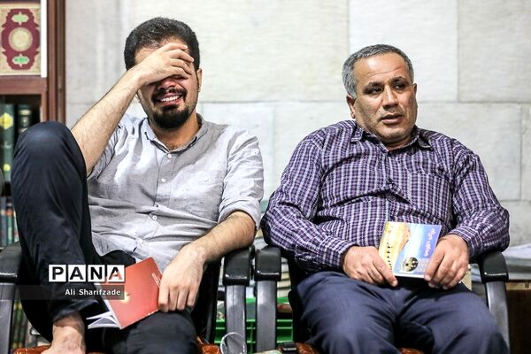 مراسم پرفیض «دعای عرفه» در دانشگاه تهران