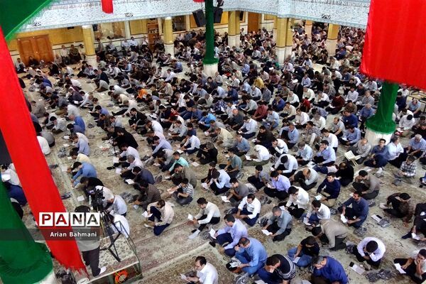 برگزاری دعای عرفه حسینیه اعظم زنجان