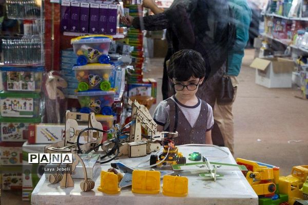 هفتمین نمایشگاه نوشت افزار ایرانی «ایران نوشت»