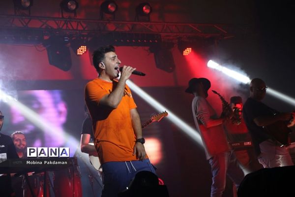 کنسرت علی‌رضا طلیسچی