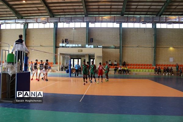 دیدار دوستانه تیم‌های والیبال بنگلادش و بسیج اسلامشهر