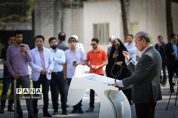 در حاشیه جلسه هیئت دولت