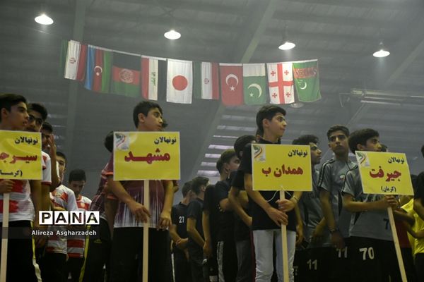 آیین افتتاحیه مسابقات فوتسال نونهالان و نوجوانان کشور