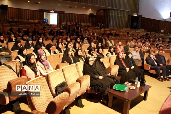 همایش تجلیل از دانش‌آموزان خبرنگار مازندران