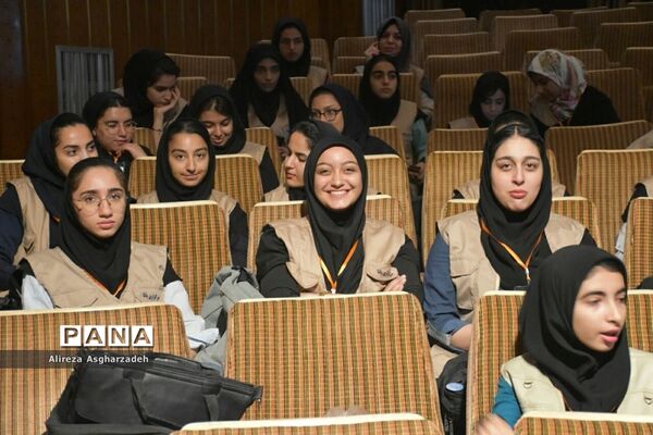 همایش تجلیل از دانش‌آموزان خبرنگار مازندران-۲