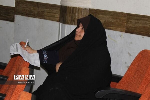 گردهمایی مدیران سه دوره تحصیلی دولتی، و غیر دولتی شهرستان بوشهر