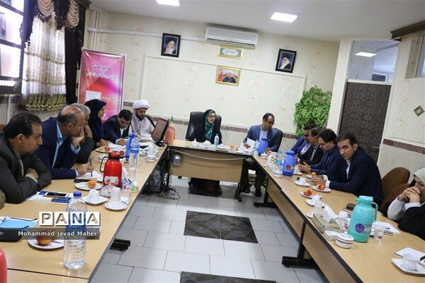 برگزاری جلسه شورای آموزش و پرورش شهر قدس