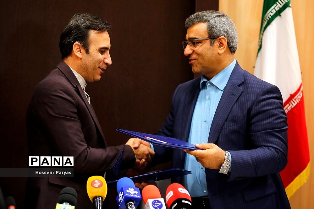 نشست خبری رئیس فدراسیون کبدی و مدیرعامل سازمان منطقه آزاد کیش