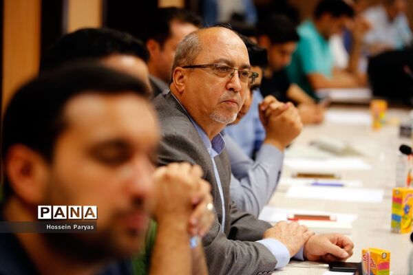 نشست خبری رئیس فدراسیون کبدی و مدیرعامل سازمان منطقه آزاد کیش