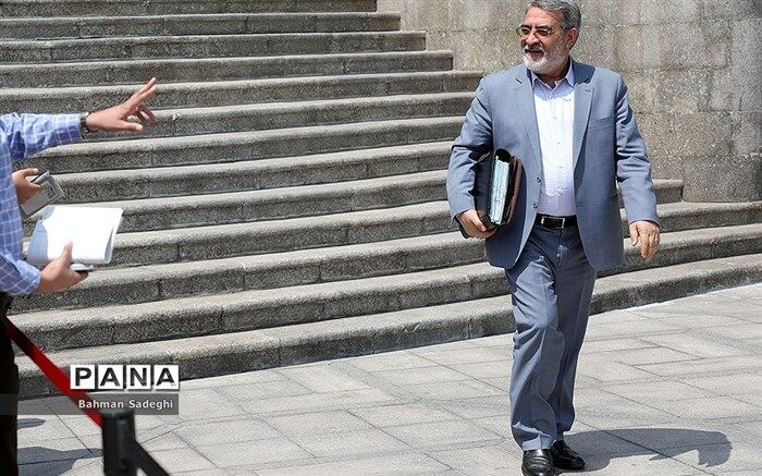 رحمانی فضلی: مدیران کشور باید با دل و جان کار کنند