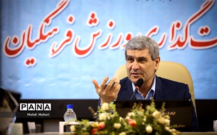 معاون تربیت‌بدنی آموزش‌وپرورش خبر داد: اجرای طرح مدرسه میزبان و مدرسه پویا در سال تحصیلی آینده