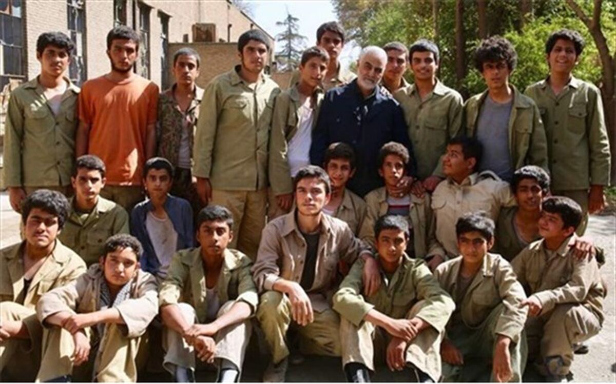 کارگردان 23 نفر: نوجوانان ما به دلیل تماشای آثار سینمای روز دنیا  سخت‌گیرتر شده‌اند