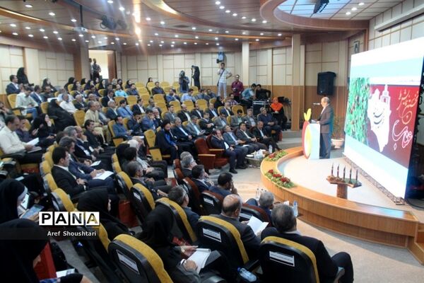 اولین همایش ملی عناب در بیرجند