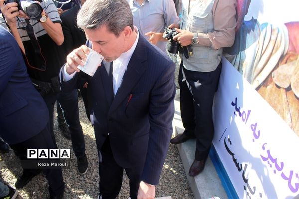 افتتاح طرح‌های آبرسانی  به روستاهای آذربایجان غربی  همزمان با هفته دولت