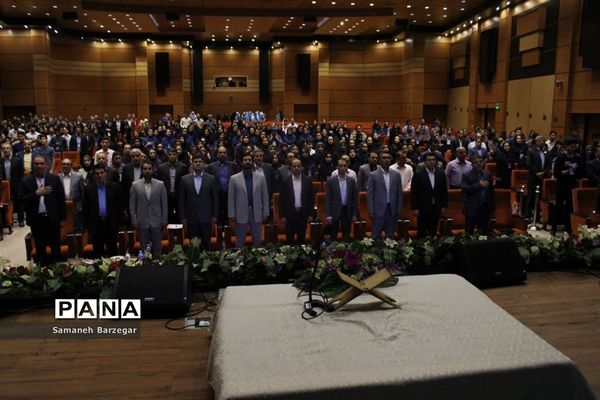 اختتامیه بیستمین جشنواره هنرهای تجسمی هنرستان‌های کشور در تبریز