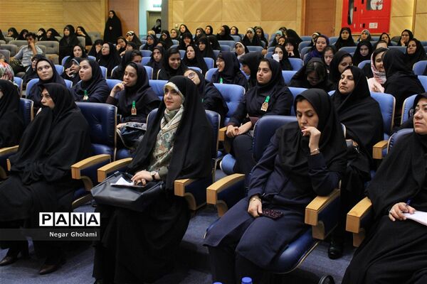 آیین تجلیل از ستارگان مسابقات و فعالان حوزه پرورشی استان خراسان رضوی_۲