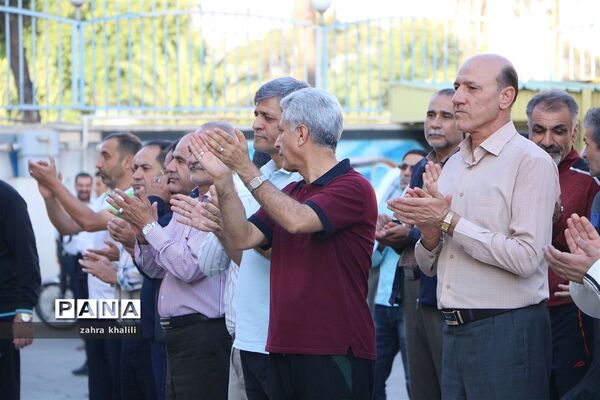 نرمش صبحگاهی و تجلیل از ۳ تن از چهره‌های جهانی و برتر ورزش دانش‌آموزی