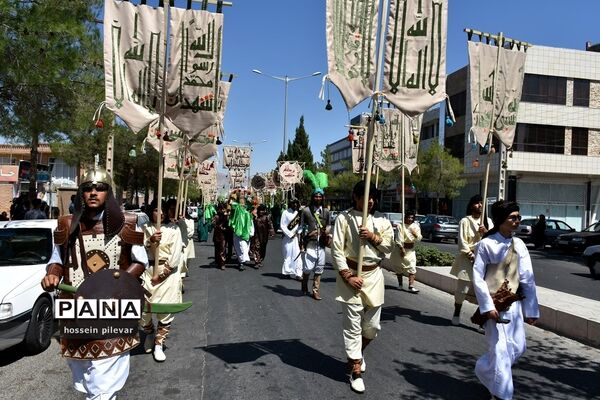 حرکت نمادین کاروان امام حسین علیه السلام در بیرجند