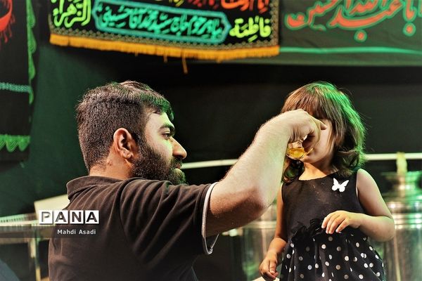 برپایی خیمه‌های عزای سیدالشهدا(ع)