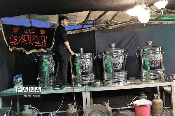 برپایی خیمه‌های عزای سیدالشهدا(ع)