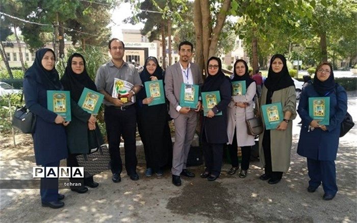 کسب رتبه اول کشوری معلمان منطقه ۱۹ در جشنواره نوآوری های تدریس