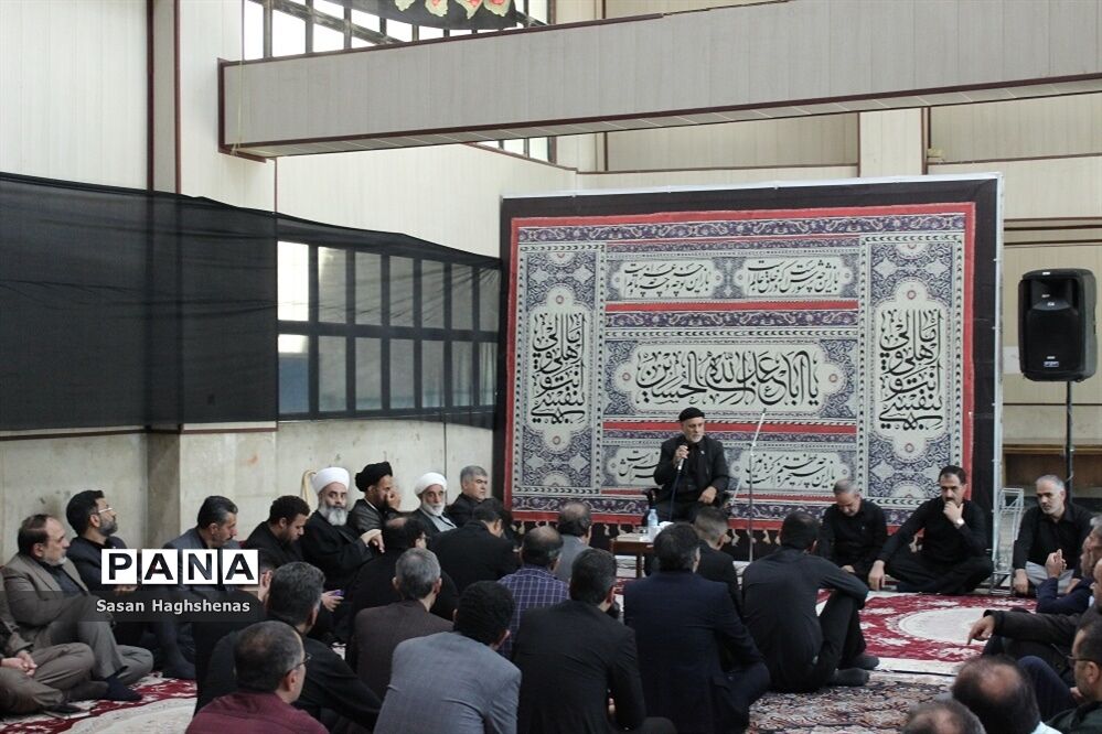 برگزاری مراسم عزاداری ابا عبدالله حسین(ع) درفرمانداری اسلامشهر