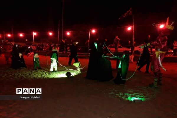 آیین نمادین واقعه عاشورا در هیئت زینبیه شهرک خودیاری شهرستان امیدیه