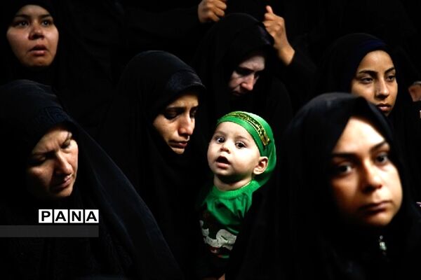 برگزاری باشکوه مراسم شیرخوارگان حسینی در مصلای مشهد