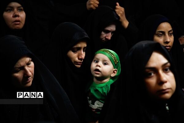 برگزاری باشکوه مراسم شیرخوارگان حسینی در مصلای مشهد