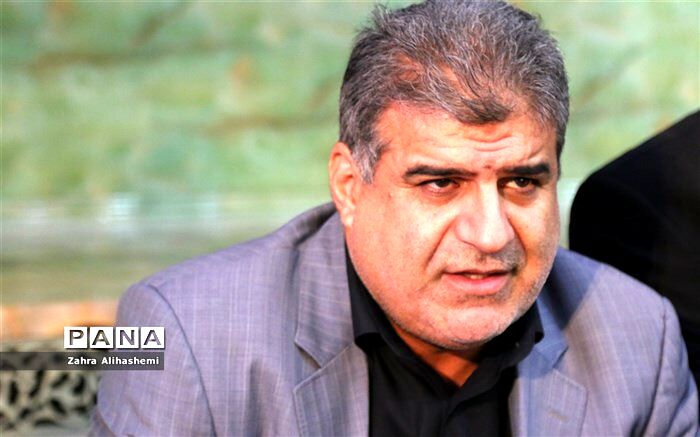 فولادوند: استقبال دانش آموزان از مراسم احلی من العسل بیشتر شده است
