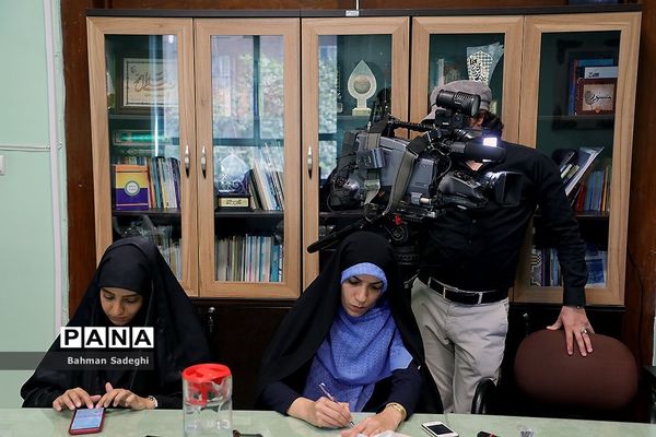 نشست خبری دبیرکل اتحادیه انجمن‌های اسلامی دانش‌آموزان