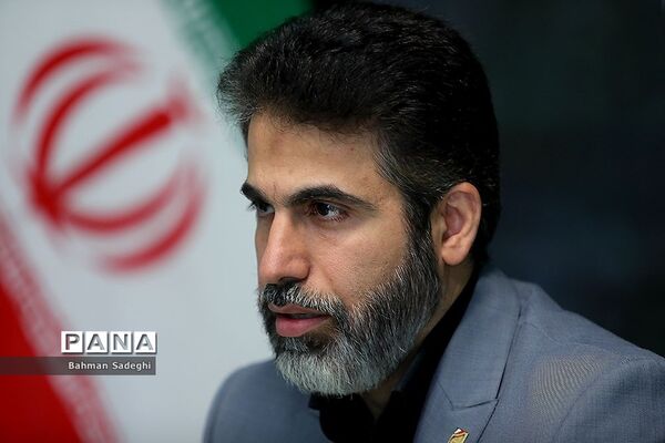نشست خبری دبیرکل اتحادیه انجمن‌های اسلامی دانش‌آموزان