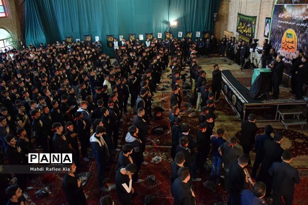 سوگواره دانش آموزی احلی من العسل در تبریز