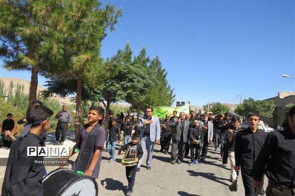 سوگواره احلی من العسل در درمیان