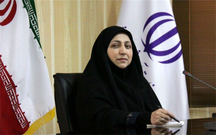 آموزگاران برای آشنائی با طرح های جدید آموزش ابتدائی دردوره های ضمن خدمت شرکت می کنند