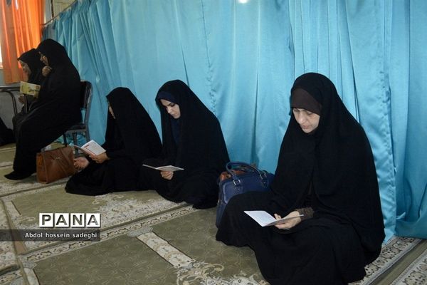 مراسم عزاداری امام حسین (ع) در اداره‌کل آموزش و پرورش استان بوشهر