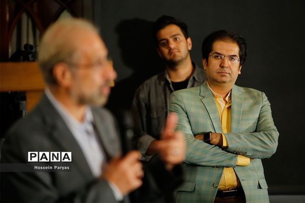 «درآستانه پنجاه سالگی» جشنواره  بین‌المللی فیلم رشد