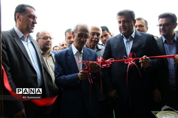 آیین بهره‌برداری از بهسازی ورزشگاه شهید وطنی قائم‌شهر