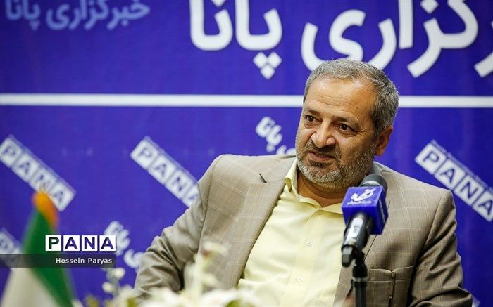 علیرضا کاظمی: قصد داریم 14 میلیون دانش‌آموز را تحت پوشش مشاوره ببریم