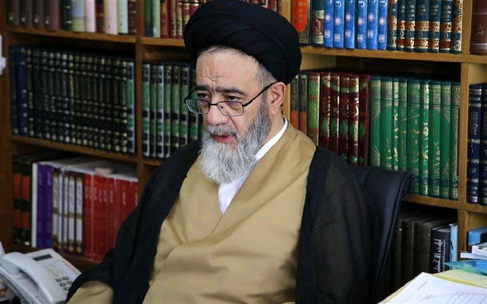 نماینده ولی‌فقیه در آذربایجان‌شرقی: مدیران دولتی نباید از امکانات دولت به نفع خود استفاده کنند