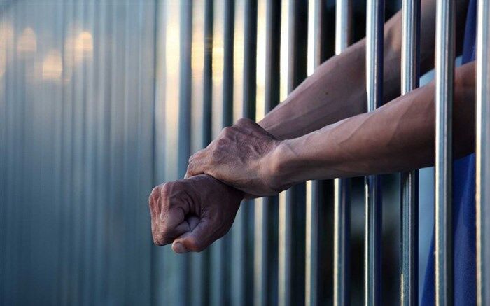 آزادی ۱۳ زندانی جرایم غیرعمد توسط یک نیکوکار