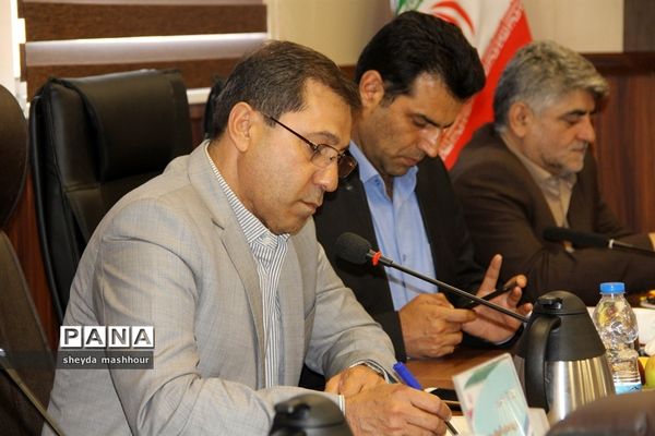 جلسه شورای آموزش و پرورش ناحیه یک شهرری