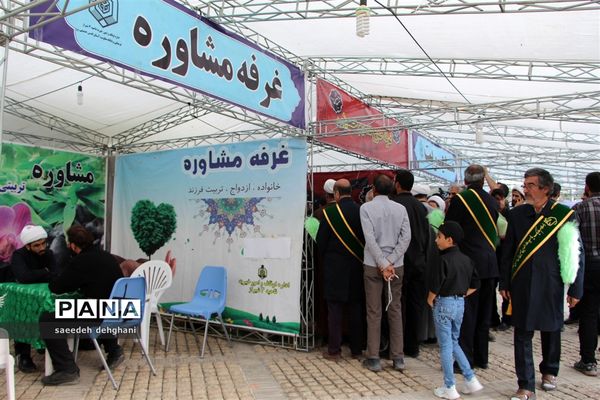 افتتاحیه  نمایشگاه ششمیم حسینی وخمیه معرفت