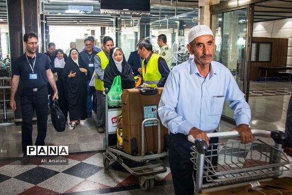 بازگشت حجاج آذربایجان غربی