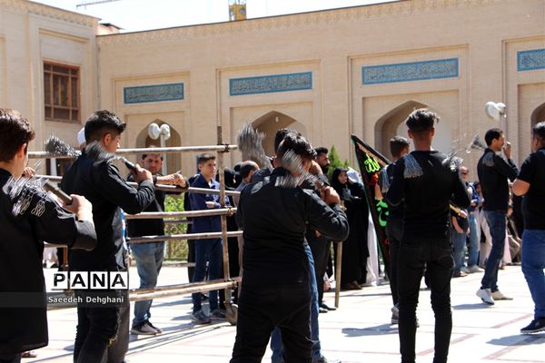 عزاداری مردم شیراز در تاسوعای حسینی